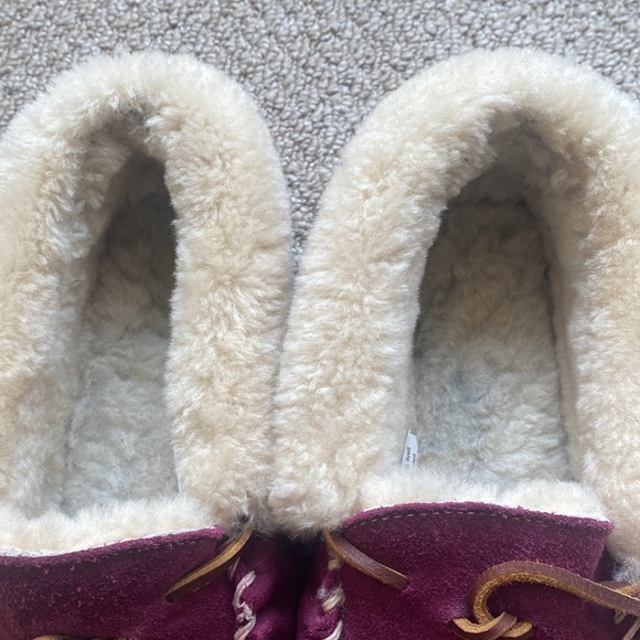 LL Bean Women’s Wicked Good Moccasins. Size 10q - Picture 4 of 10